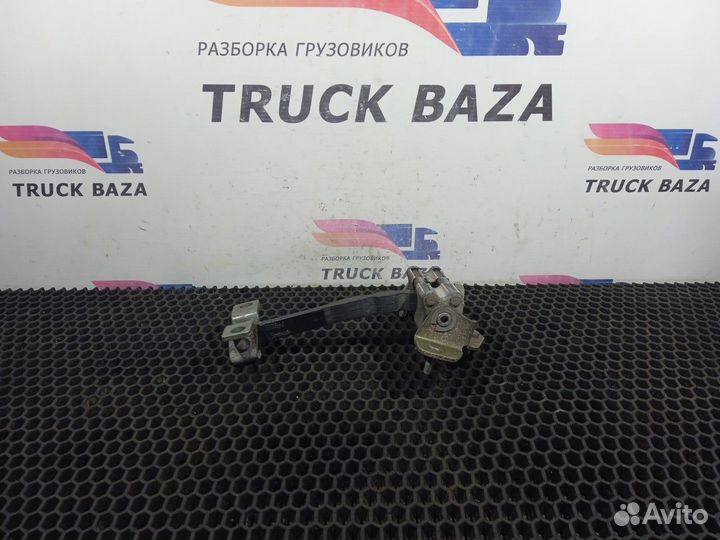 Ограничитель двери