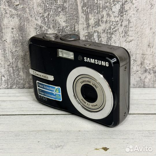 Компактный фотоаппарат Samsung S760