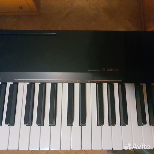 Электронное пианино casio