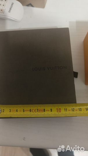 Коробки Louis Vuitton
