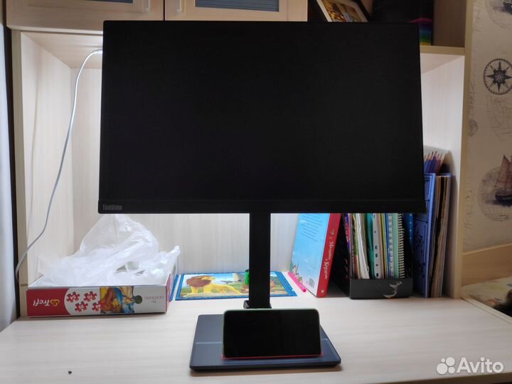 Монитор lenovo thinkvision