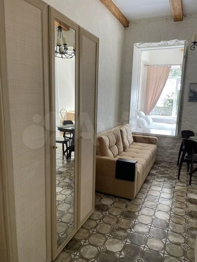 1-к. квартира, 35 м², 1/3 эт.