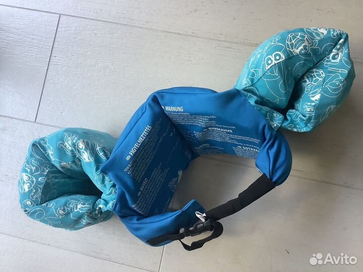 Жилет с нарукавниками для плавания