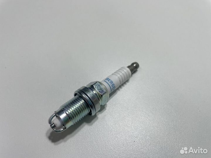 Новые свечи зажигания Mitsubishi NGK