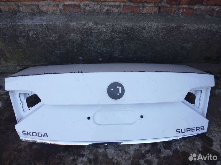 Крышка багажника Шкода Суперб 2 ресталин 2013-2015