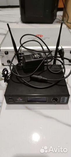 Радиосистемы головные Arthur Forty U-960B PSC(UHF)