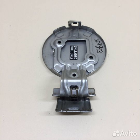 Лючок бензобака Toyota Auris E150 2006-2012