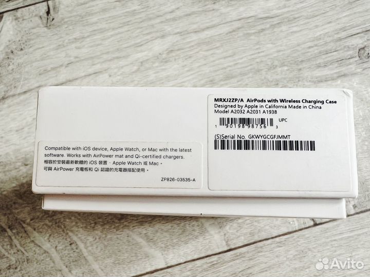 Кейс для airpods оригинал