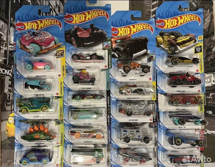 Hot Wheels машинки