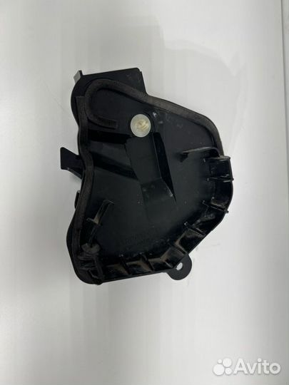 Заглушка двери передняя правая Toyota Camry XV70