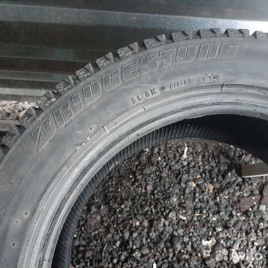 Bridgestone Blizzak Revo2 205/55 R16