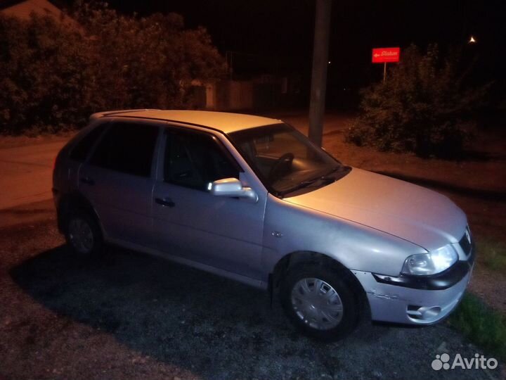 Volkswagen Pointer 1.0 МТ, 2004, 230 000 км