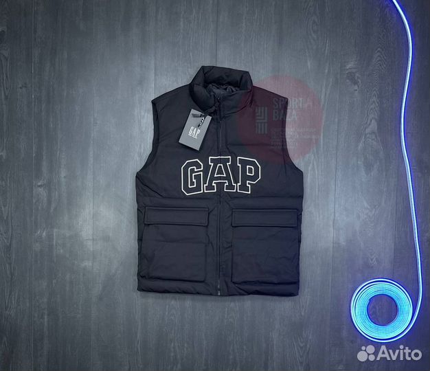 Жилетка GAP