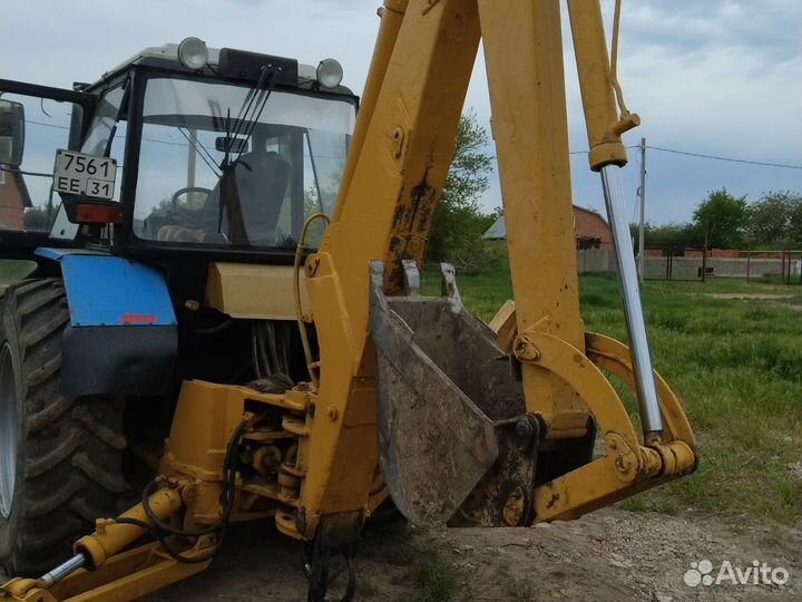 Экскаватор погрузчик