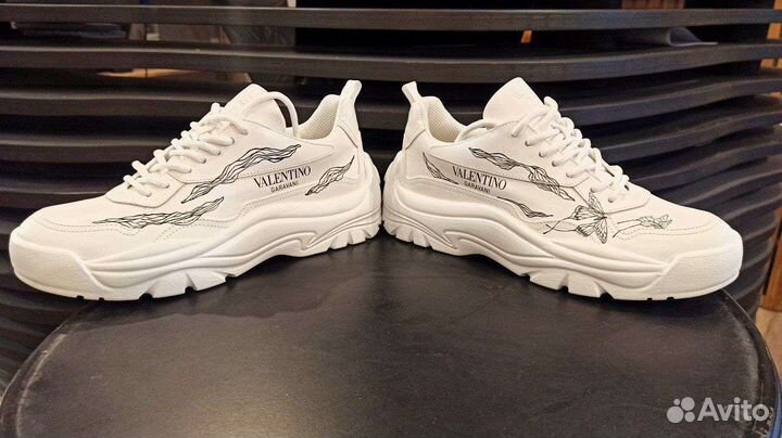 Кастомизация, роспись одежды, обуви, аксессуаров