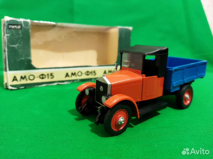 Модель 1/43 амо-Ф15