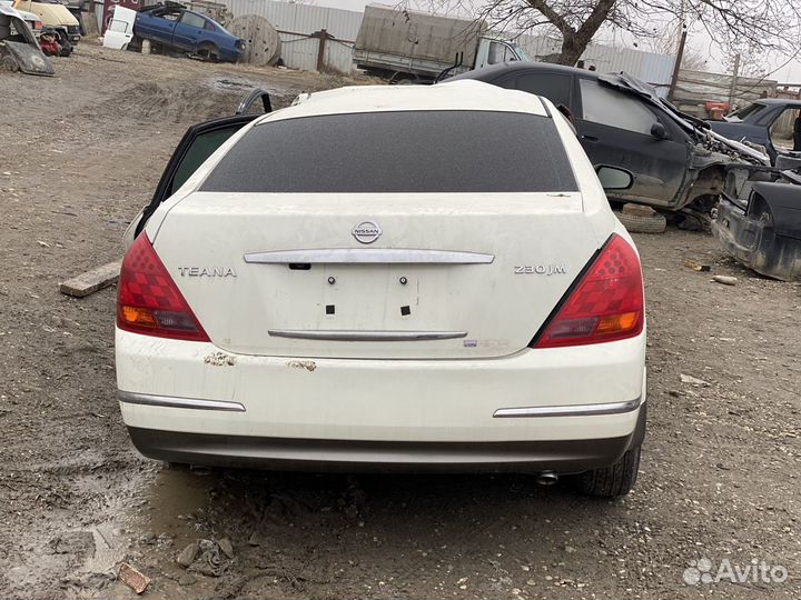 Авто разбор Нисан Тиана. Скупаем Битых авто