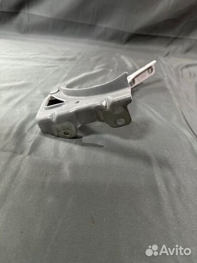 Петля капота правая Exeed Vx 2022