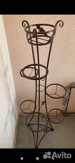 Подставка для цветов