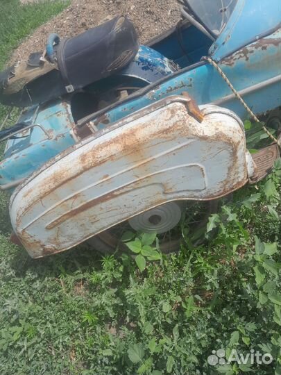 Продам запчасти на мотоцикл иж