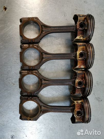 Шатун, поршень VW Skoda 1,6 CFN cfna