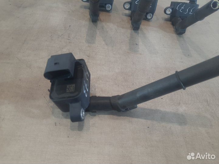 Катушка зажигания Mercedes Gla180 X156 270.910