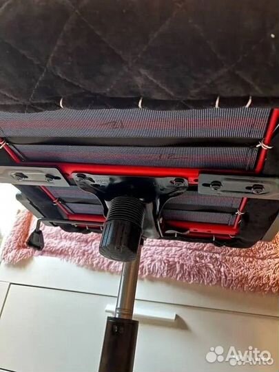 Кресло игровое Knight Outrider LTD черный