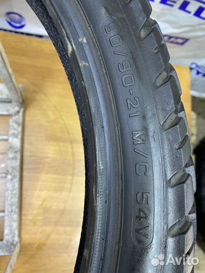 90/90-21/54 pirelli MT90 front (P16-1м)