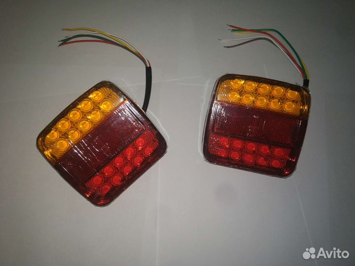 Задние фонари