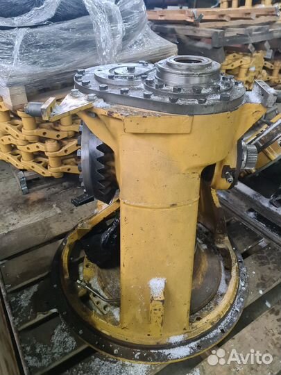 Кпп бульдозера Caterpillar D6N