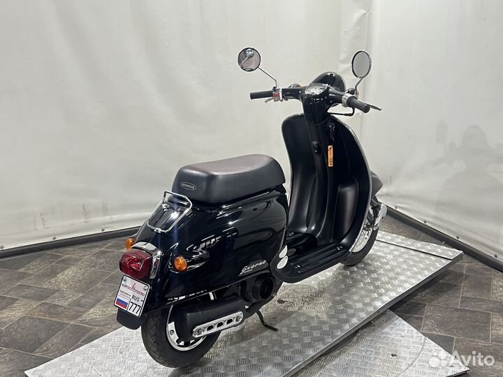 Скутер Honda Giorno