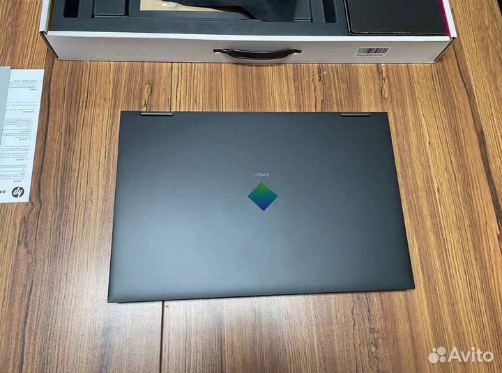 HP omen 17 I7 - 13700HX / RTX 4070 / 16GB / 1TB