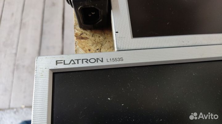 Монитор ЖК LG Flatron L1553S 15''
