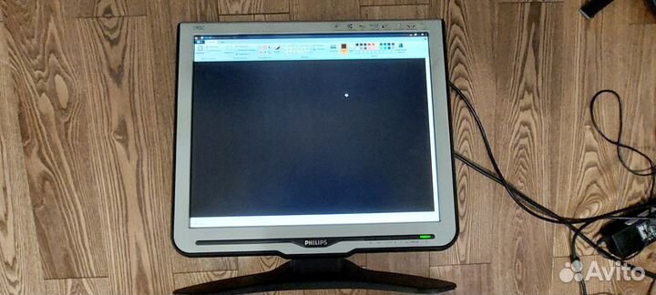 Монитор Philips 190C8F