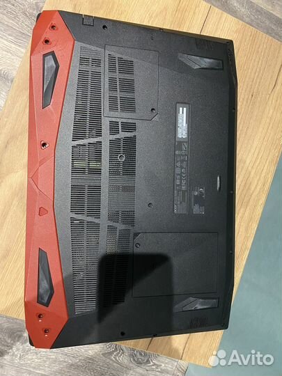 Acer predator helios 300 ph317