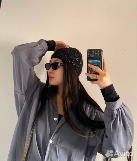 Шапочка с королевскими пайетками