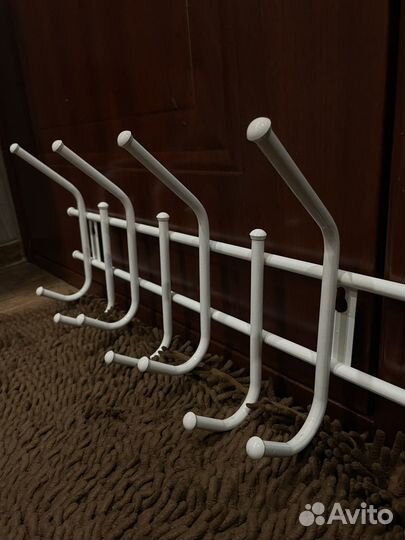 Вешалка настенная новая