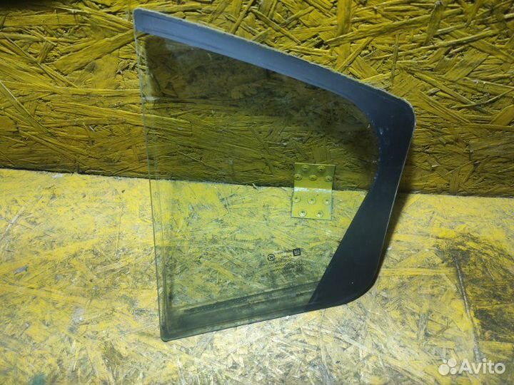 Форточка двери задняя правая Chevrolet Cruze J300