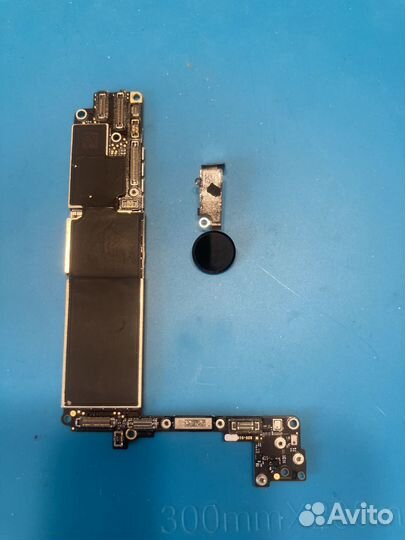 Материнская плата для Айфон SE 2020