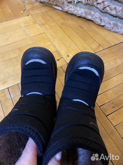 Зимние сапоги для девочки 27р