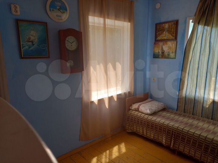 Комната 15 м² в 3-к., 1/1 эт.