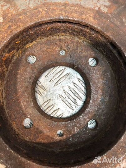 Диск тормозной передний Nissan Almera N16 седан