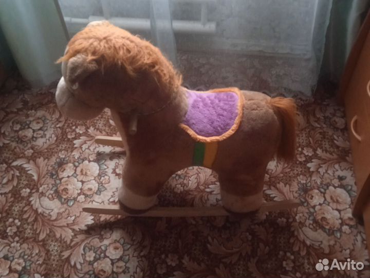 Качалка лошадь