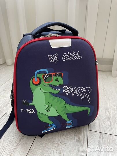 Рюкзак школьный для мальчика новый