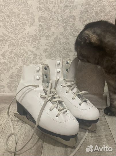Коньки фигурные 34 размер