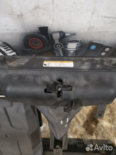 Панель телевизора Hyundai Getz хетчбек 3 двери 1.4