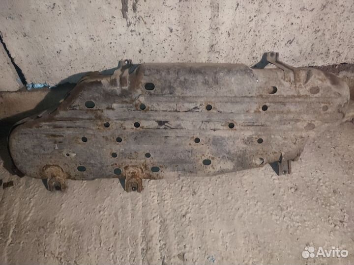 Защита бензобака land cruiser 200