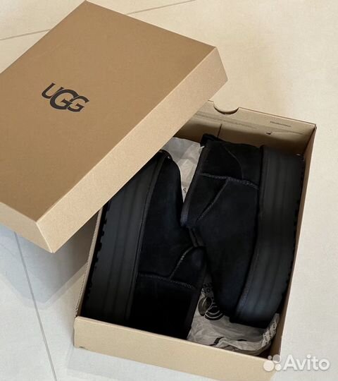 Ugg ultra mini platform Black Poizon