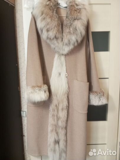 Кашемировое пальто двусторонее с бургундской рысью