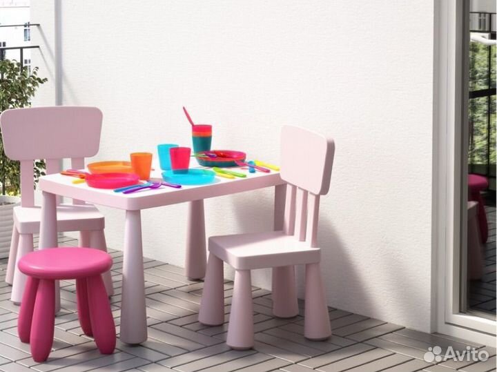 Детский стол и 2 стула IKEA маммут
